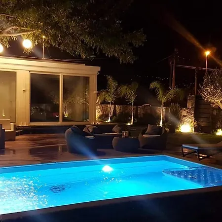 H Villa *